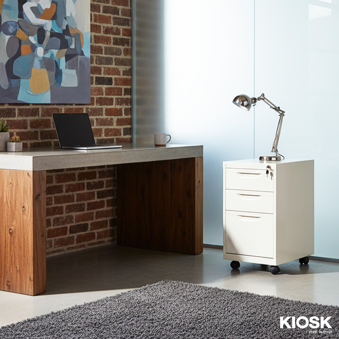 3 drawers mobile pedestal