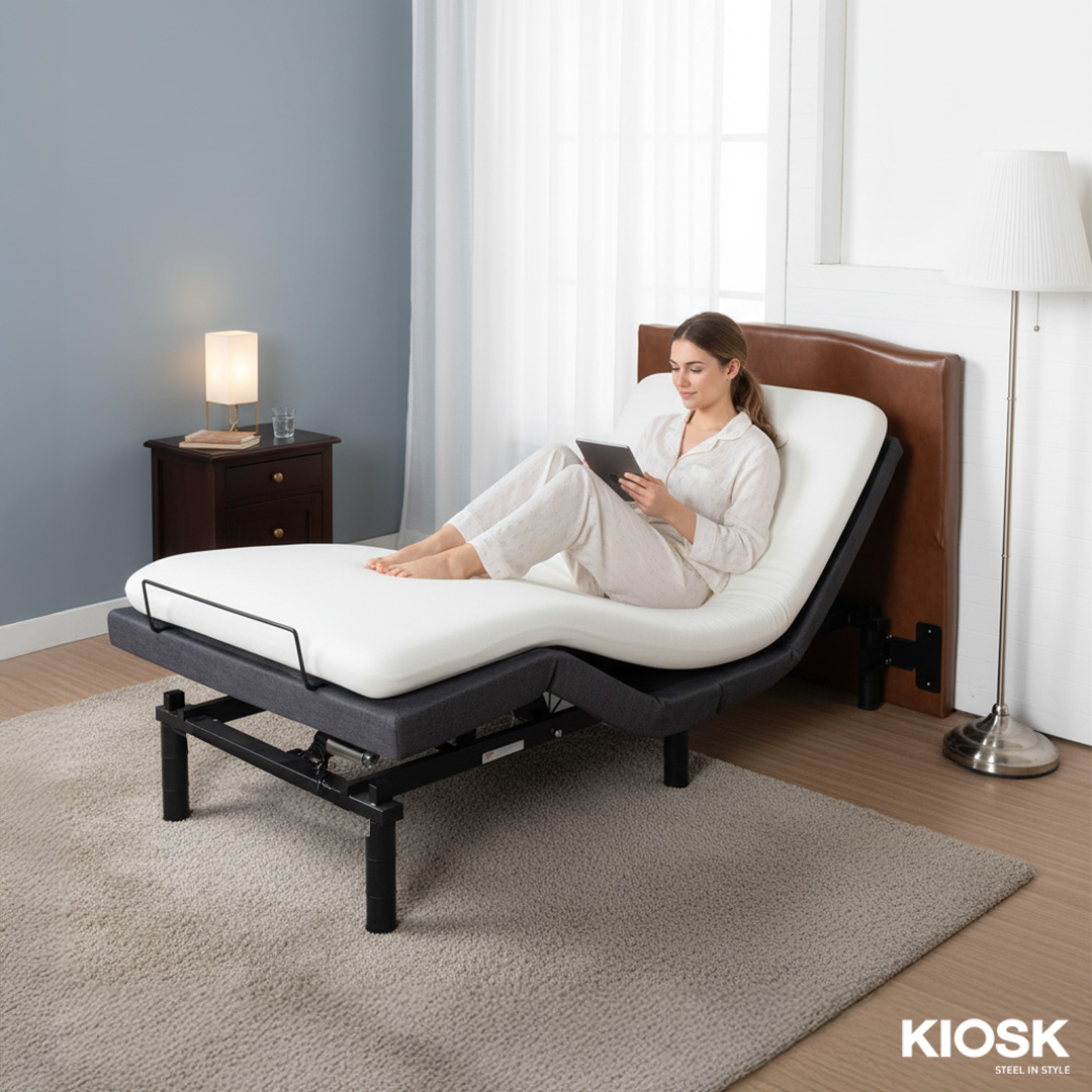 အနှိပ်စနပ်ပါရှိပြီး လိုသလိုအနိမ့်/အမြင့်ချိန်ညှိနိုင်သော အလျား ၃ ပေခွဲရှိ စတီးကုတင်