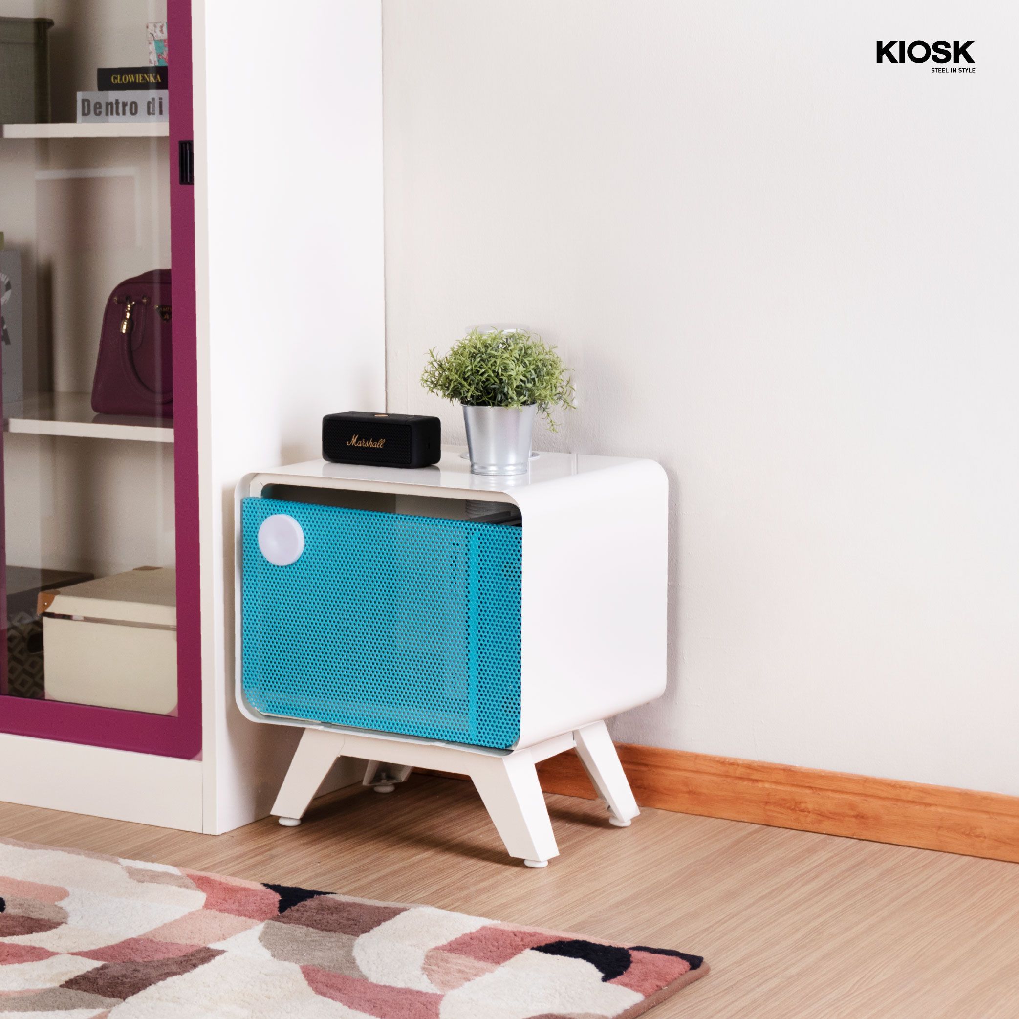 PUNTO POWER Bedside w/ Pop up socket, Get Free! LED Rechargable magnet