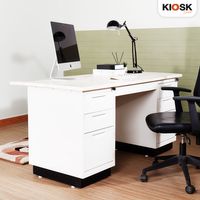 VIO working Desk 150cm- rubber wood top